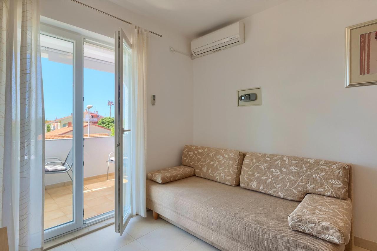 Apartments Boris 771 Fažana Екстериор снимка