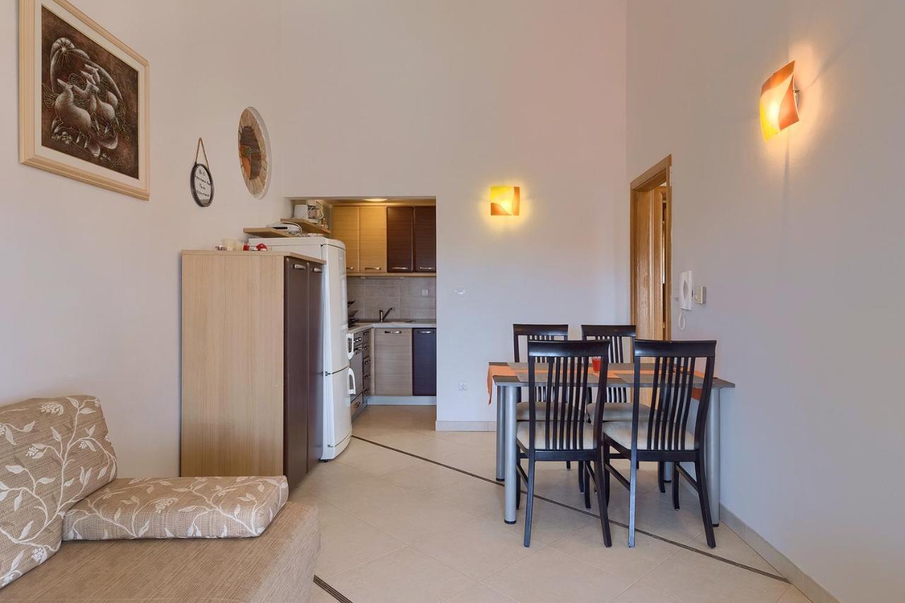 Apartments Boris 771 Fažana Екстериор снимка