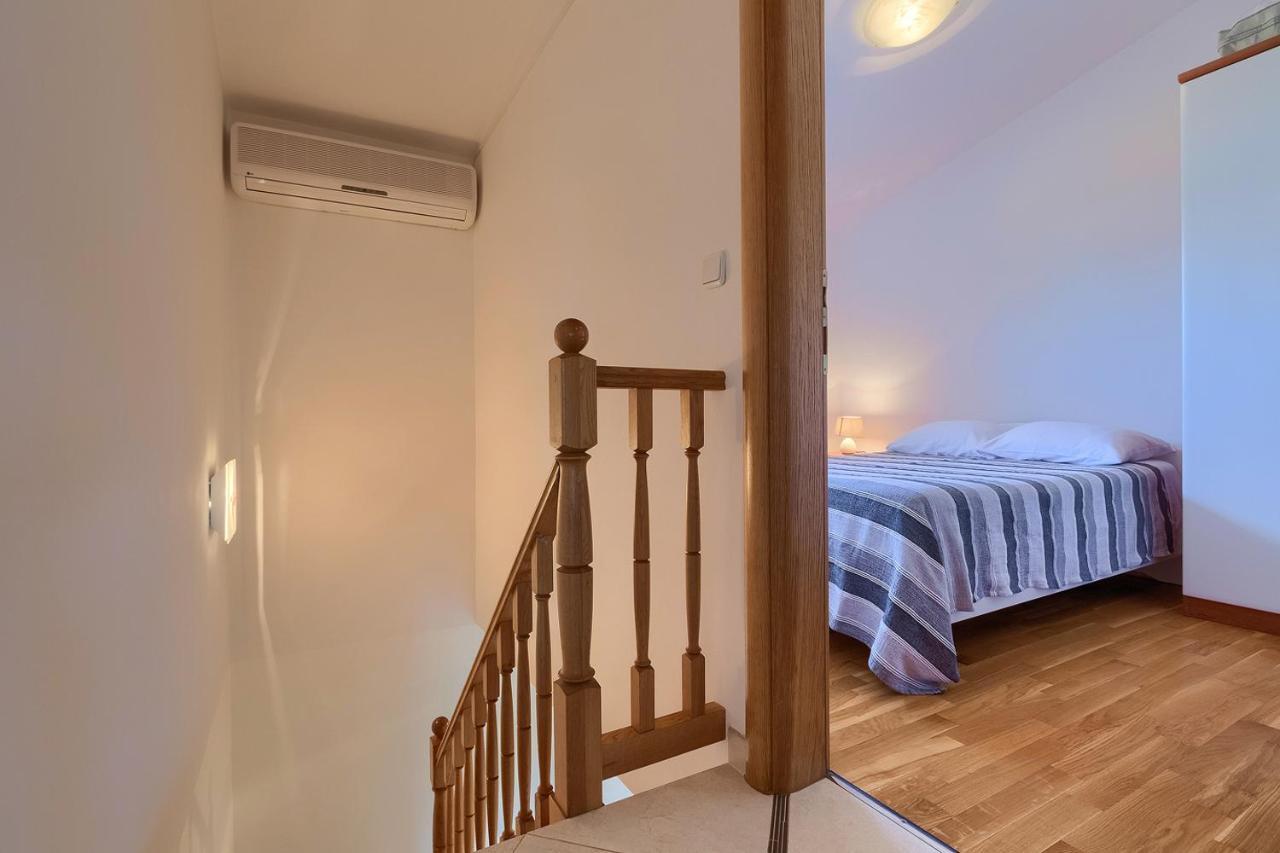 Apartments Boris 771 Fažana Екстериор снимка