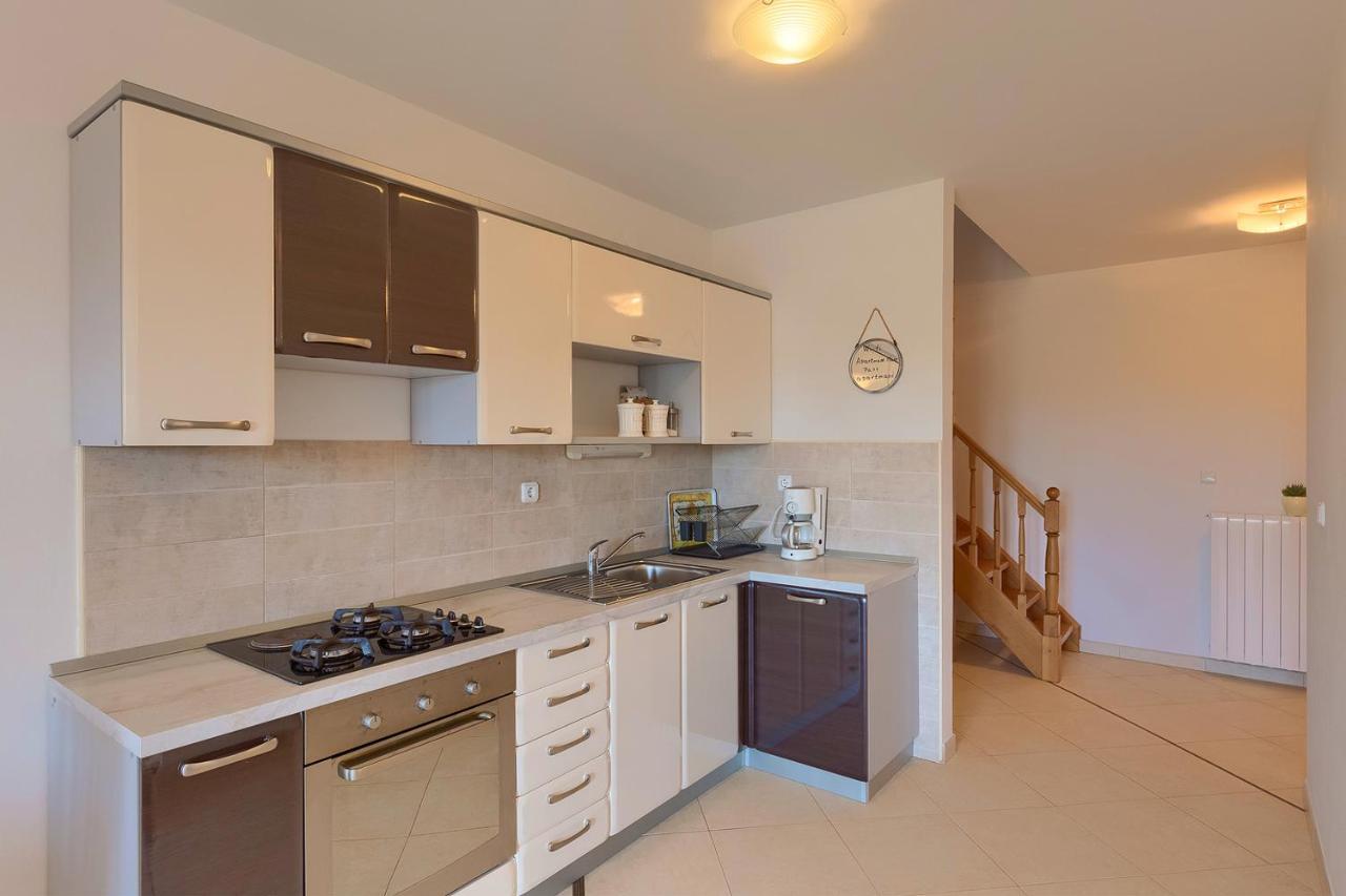 Apartments Boris 771 Fažana Екстериор снимка
