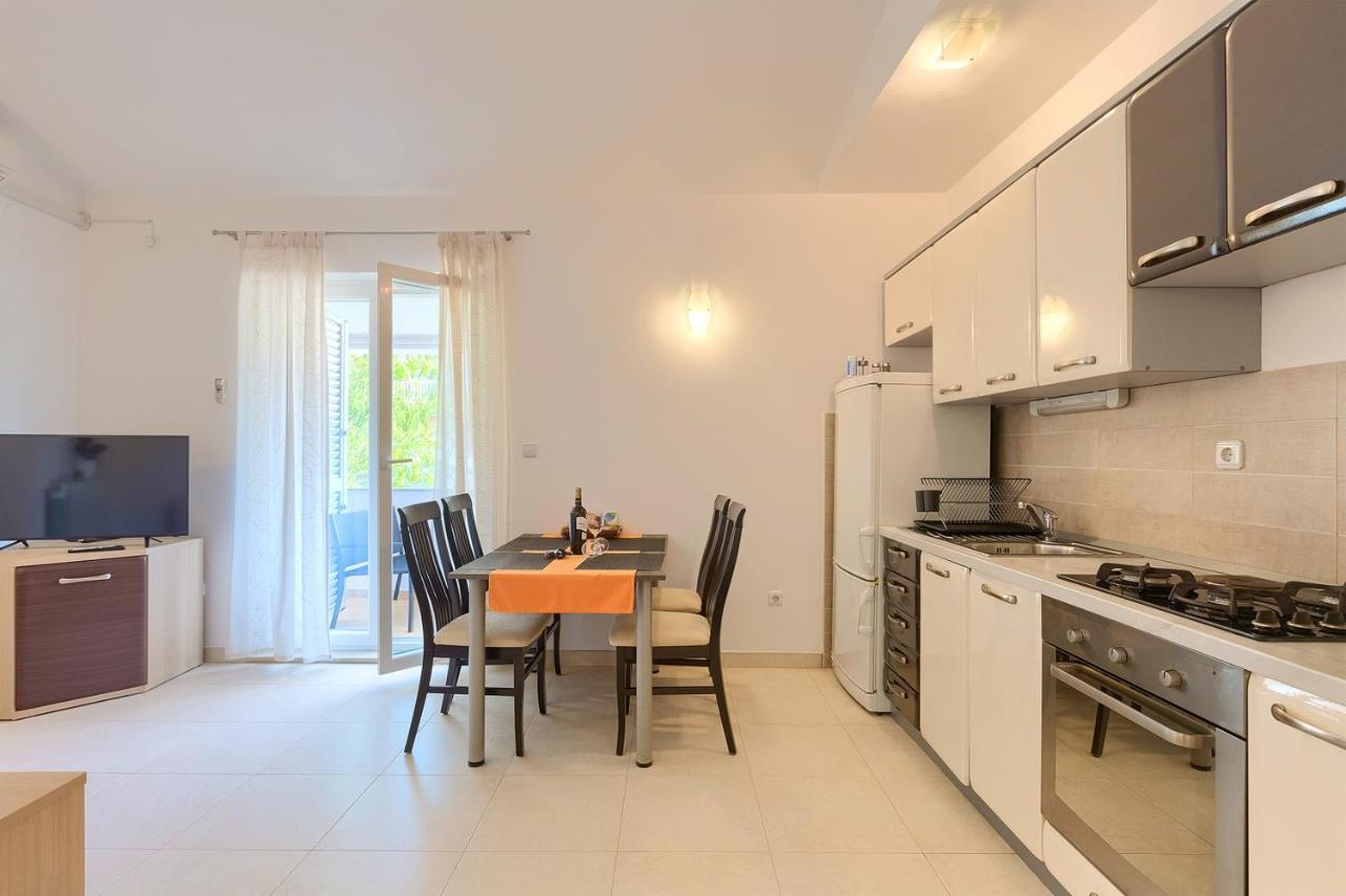 Apartments Boris 771 Fažana Екстериор снимка