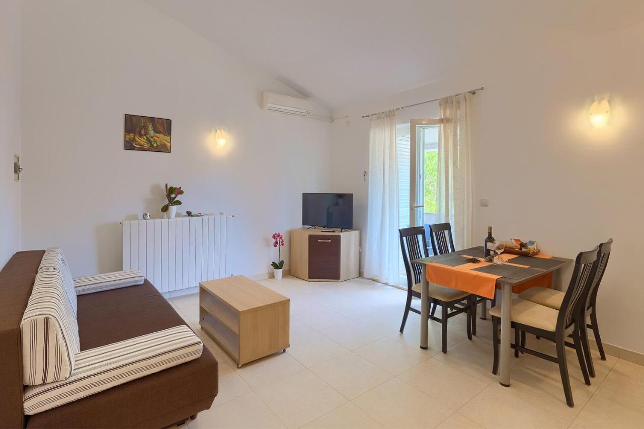 Apartments Boris 771 Fažana Екстериор снимка